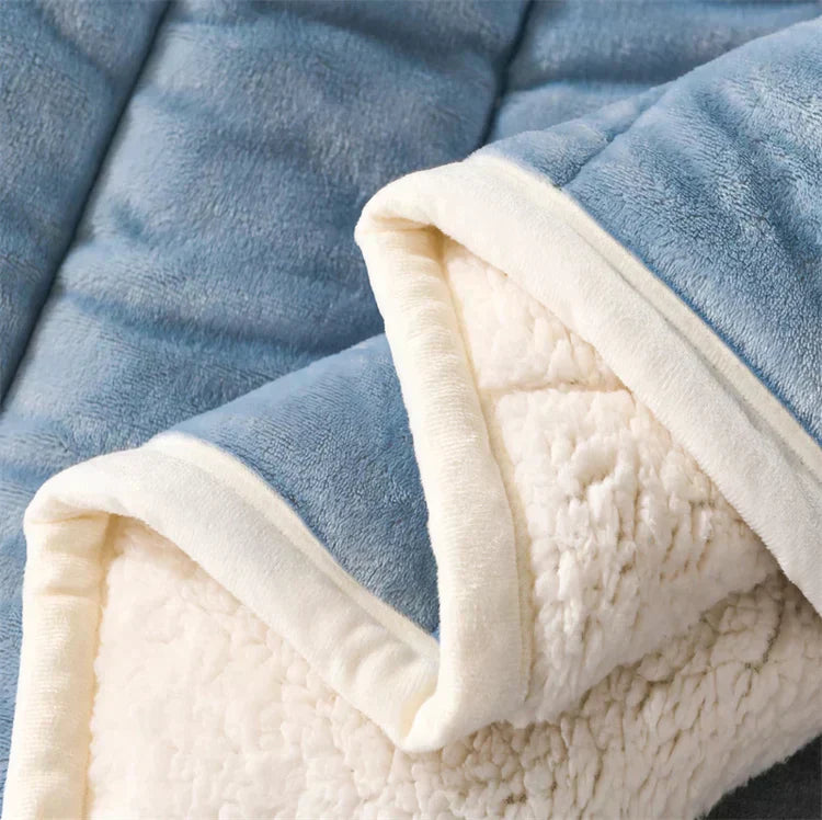 Mubil Ellena Luxe – Warme Lammwoll-Fleecedecke für gemütliche Wintertage