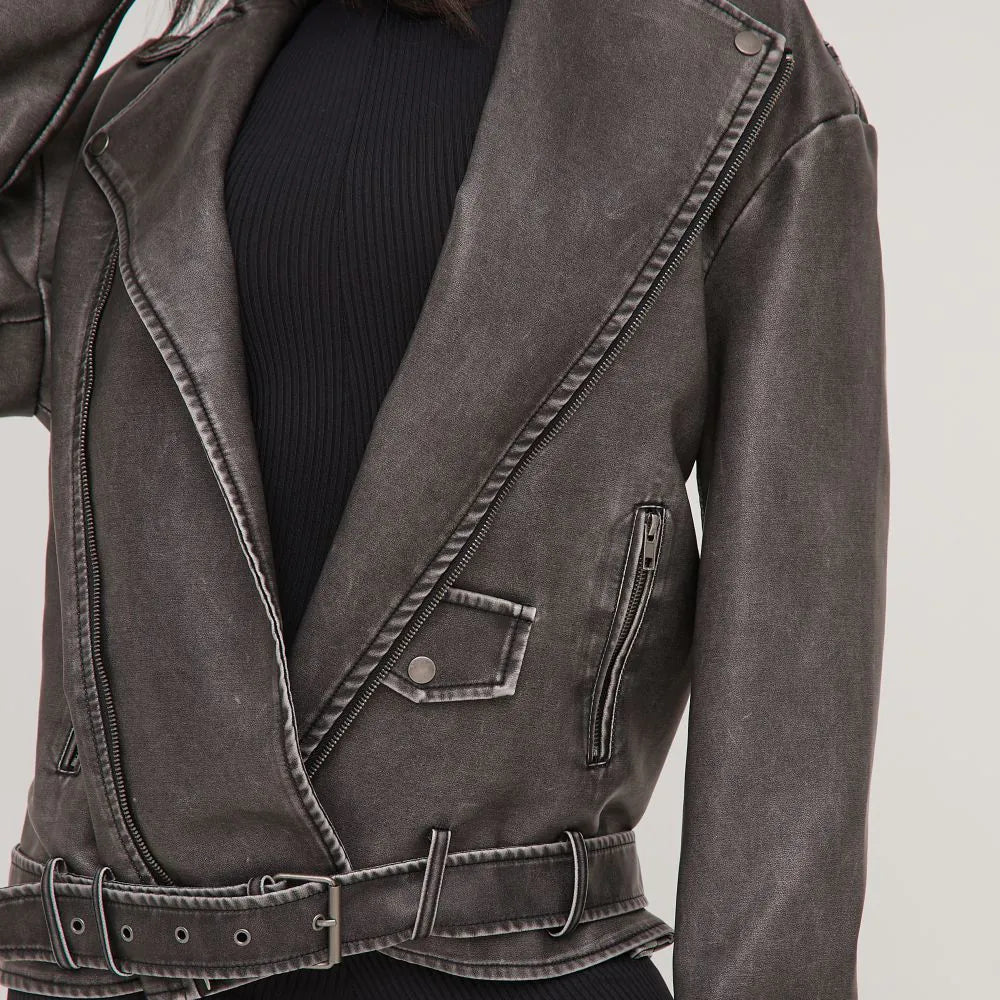 Oiseno Leren Jas met Zoomband | Rockige Stijl voor de Moderne Look